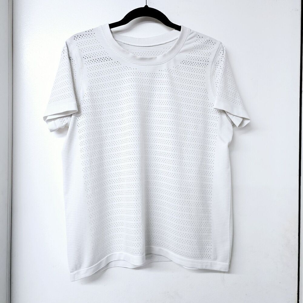 LULULEMON Athletica White Short Sleeve With Breathing Athletic Holes (M)
